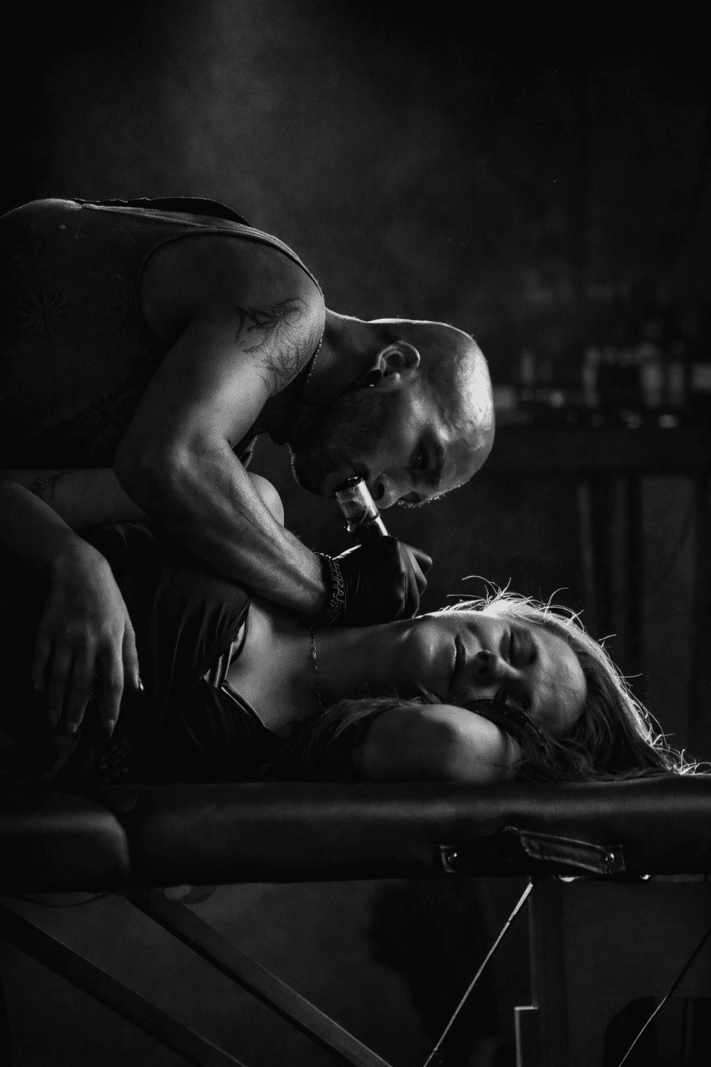 Besho Tattoo Artist at Work